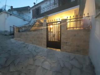 Kunada home - 1