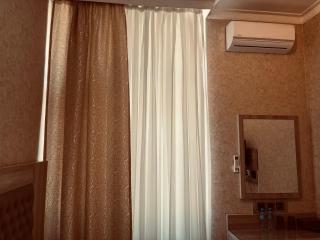 Empire Boutique Hotel Baku F1 City View - Baku - 4