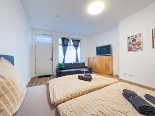 Moderne Wohnung im Zentrum der Altstadt - Altbau Flair, WLAN - 6