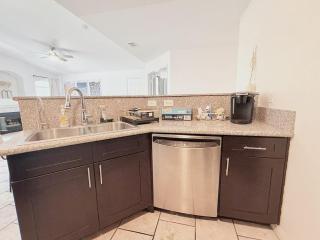 Urban Serenity Condo Near Strip & Stadium 34 - 6