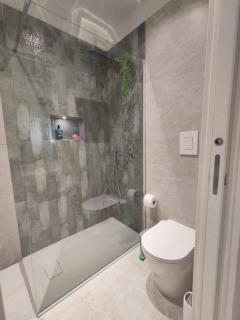 Molly house - 3