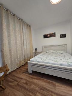 Queen Indulgent suites for couples - Qiryat Ata - 3