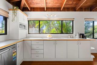Buderim Rustic Retreat - Pool & Pet Friendly - 2