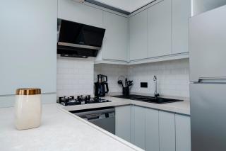 Chic Apartment with Bosphorus View - Istanbul - 2