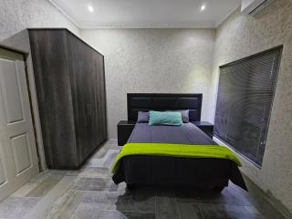 Freeman Manor - Peninsula - Oranjeville - 5
