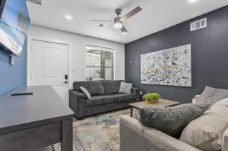 1BR Getaway Sleeps 4 Near Med Center & UH - 9