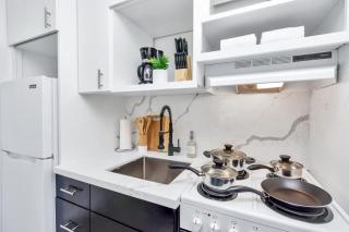 Group Bundle 6BR Sleeps 18 Near Midtown - 9