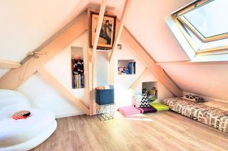 Spacious cocoon near the sea - 3