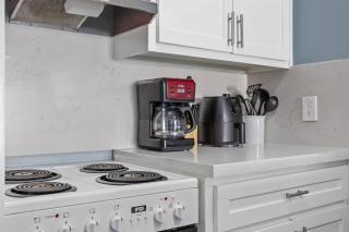 5BR for 16 3 Apts Queens Fulls Central - 5