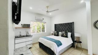 SM Exclusive Accommodation - Durban - 1