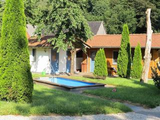 Holiday farm situated next to the Kellerwald-Edersee national park with a sunbathing lawn - 8