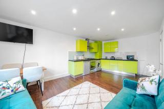 2 Bed - Central in Crouch End - 2