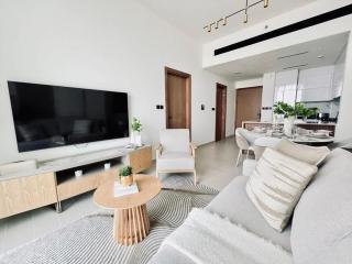 Chic 1BR with free Pool & Gym - Near Mall of Emirates - 9