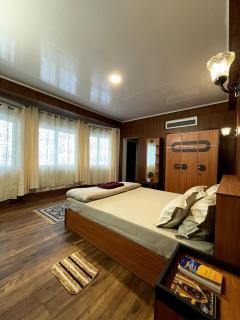 Lemos Cafe and Homestay - 1