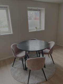 Koselig leilighet i sentrum med parkering - Tromsø - 3