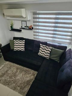 Casa Rosa3 2BR loft in BGC 5 people - Manila - 8