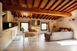 Agriturismo Corte Busòla jacuzzi riscaldata uso esclusivo ad un passo da Verona - 4