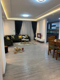 comfortable and near to airport - - 9
