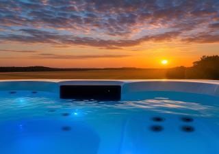Spacious Villa Hot Tub Near Lund Sleeps 6 Golf and Beach - Kävlinge - 0