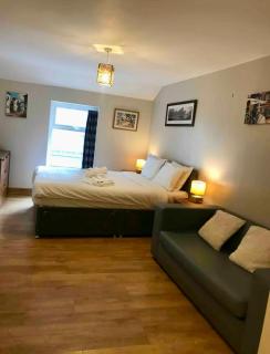 Van House - Manchester - 5
