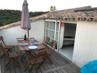 Maison confortable à La Garde-Freinet, 160 m², vue ville - 7