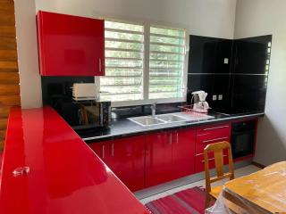 Appartement spacieux à Sainte-Rose, 70 m² avec jardin - 3