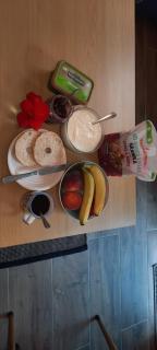 Private bedsit at Newcastle - Galway - 6