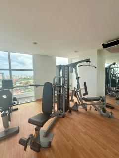 New Condo in Cebu city, fast wifi, free gym & pool - 8