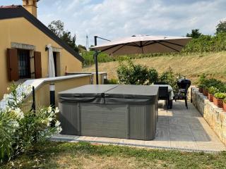 Agriturismo Corte Busòla jacuzzi riscaldata uso esclusivo ad un passo da Verona - 8