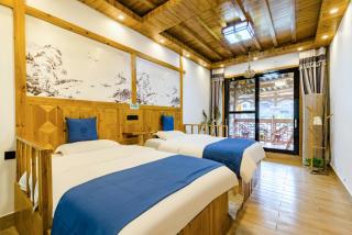 Floral Hotel Furong Town Qichi Inn - 9