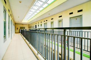 OYO 94716 Hartini Residence Syariah - Depok - 7