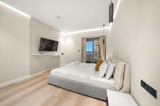 FIRST CLASS 1BR High Floor Luxury & Palm View - 9