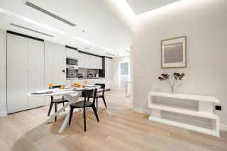 FIRST CLASS 1BR High Floor Luxury & Palm View - 3