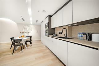 FIRST CLASS 1BR High Floor Luxury & Palm View - 1