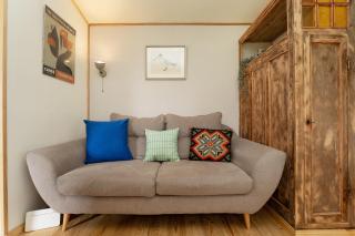 Walnut Cottage - 8