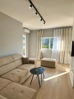 Sun Apartment - Tirana - 9