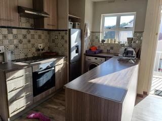 19 Dolphin Court - 3