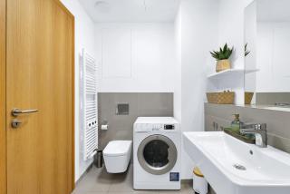 Riverside luxury apartment - 1