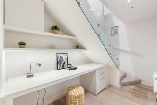 The Modern Nest Chic 2BR Oasis in the City - Londres - 9