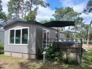 Vakantie-Chalet Camping GOOLDERHEIDE met seizoensgebonden zwembad - Bocholt - 8