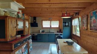 Nouveau chalet le Ské tout confort, terrain clôturé, garage proche lac - 9