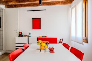 Venetian Art Suites - 1