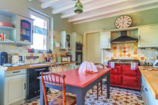 Traditional Home In The Heart Of Trensacq Forest - 8