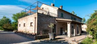 Country Houses With Pool In Le Marche - 9