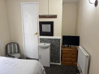 The Clarendon Hotel - Blackpool - 8