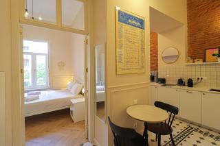 Stylish and Cozy 1BR Apt Vera Tbilisi - by Wehost - 0