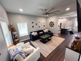 Aurora Blue - A Stylish Experience - Cambridge - 5