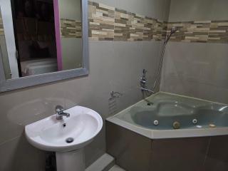 Alexzy's Lodge Guesthouse - Pietermaritzburg - 5