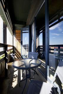 Maboneng Artsy Apartment - Secure with Full Backup Water & Electric - 9