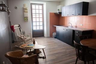 Appartement rénové sur le thème du Far West - Soyaux - 0